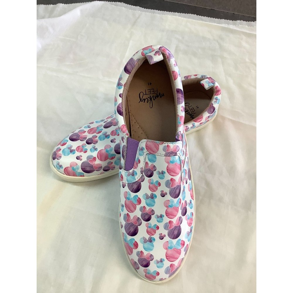 Minnie Mouse‎ Slides - Picture 3 of 3